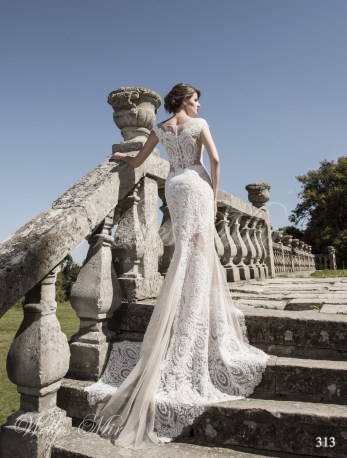 Свадебные платья Exquisite Collection 313-3